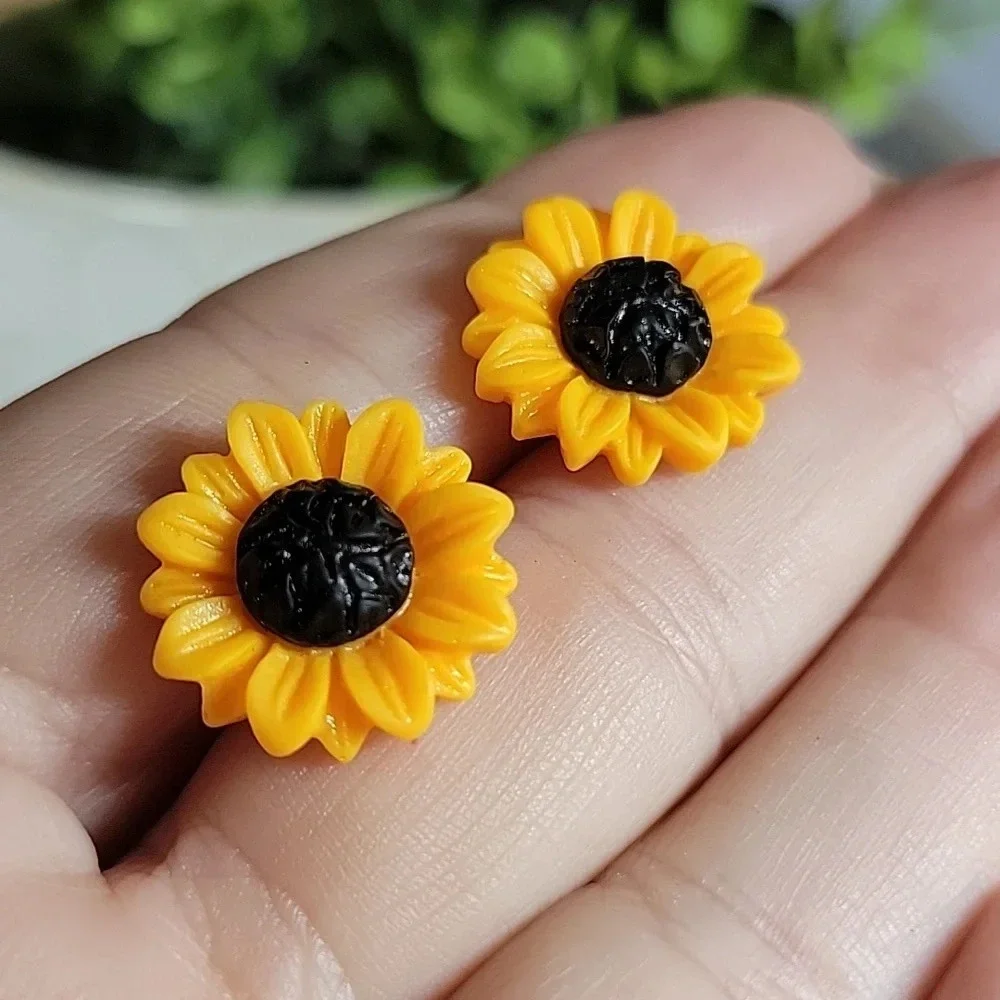 Harvest Sunflower Earrings - Picture 2 of 6
